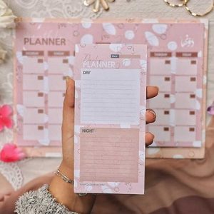 ⁦Girly Desk Calendar⁩ - الصورة ⁦2⁩