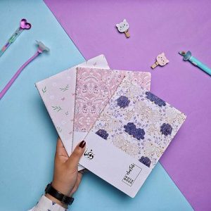 ⁦Issabelle | Manifesto 3 notebooks set⁩ - الصورة ⁦3⁩