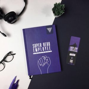 ⁦Super Hero Employee – Purple⁩ - الصورة ⁦1⁩