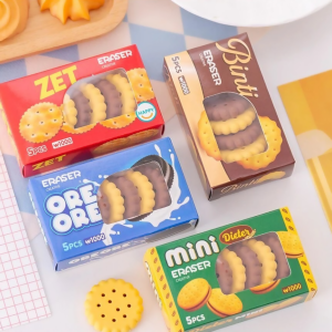 ⁦1Pack Of 3D Random Eraser Biscuit⁩ - الصورة ⁦1⁩