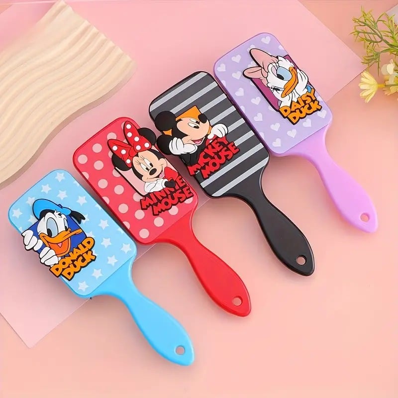 438956 1Pc Random - 3D Acrylic Hairbrush - Characters Disney - الصورة 1