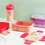 ⁦Set 2pc - 1.3L Lunch Box and Water Bottle 500ml With (Spoon-Fork) - Unicorn⁩ - الصورة ⁦5⁩