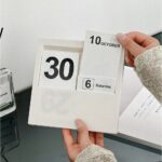⁦Modern Simple Acrylic Calendar- Off White⁩ - الصورة ⁦2⁩