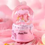 ⁦Glass Snow Ball - Music Box with Color Changing LED Lights - Lotso (13 cm)⁩ - الصورة ⁦6⁩