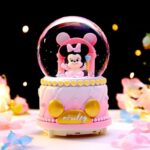 ⁦Glass Snow Ball - Music Box with Color Changing LED Lights - 1Pc Random Mickey & Minnie Mouse (13 cm)⁩ - الصورة ⁦2⁩