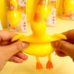 ⁦Squishy Duck Toy⁩ - الصورة ⁦2⁩