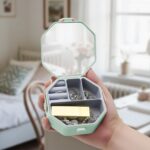 ⁦1Pc Random - Portable Luxury Mini Box Jewelry Storage Box - With Handle Elegant Mirror⁩ - الصورة ⁦7⁩