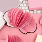 ⁦1Pc Random - Mini Notebook Strawberry (Scented Desserts)⁩ - الصورة ⁦2⁩
