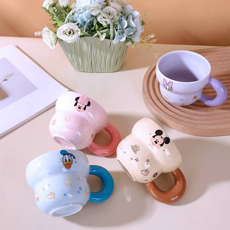 64 Ceramic Mug Disney Orignal 450ml - الصورة 1