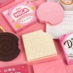 ⁦1Pc Random - Mini Notebook Strawberry (Scented Desserts)⁩ - الصورة ⁦3⁩