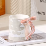 ⁦1Pc Random Ceramic Mug with Ribbon Handle - 350ml⁩ - الصورة ⁦6⁩