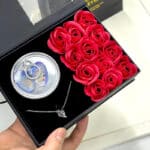 ⁦Creative Pearl Necklace Jewelry With Rose Gift Box and Gift Bag⁩ - الصورة ⁦5⁩