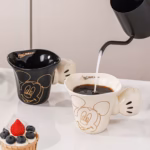 ⁦1Pc Random - Ceramic Mug 280ml Disney Orignal with Creative Handgrip – Mickey Mouse⁩ - الصورة ⁦2⁩