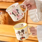 ⁦Ceramic Mug Disney Orignal 300ml - Family Mickey⁩ - الصورة ⁦4⁩