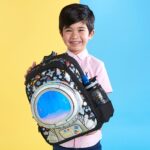 ⁦Smiggle Backpack 15 Inches - Astronaut Space⁩ - الصورة ⁦2⁩