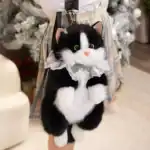 ⁦Simulation Cat Sound Plush Backpack – Black 45cm⁩ - الصورة ⁦2⁩
